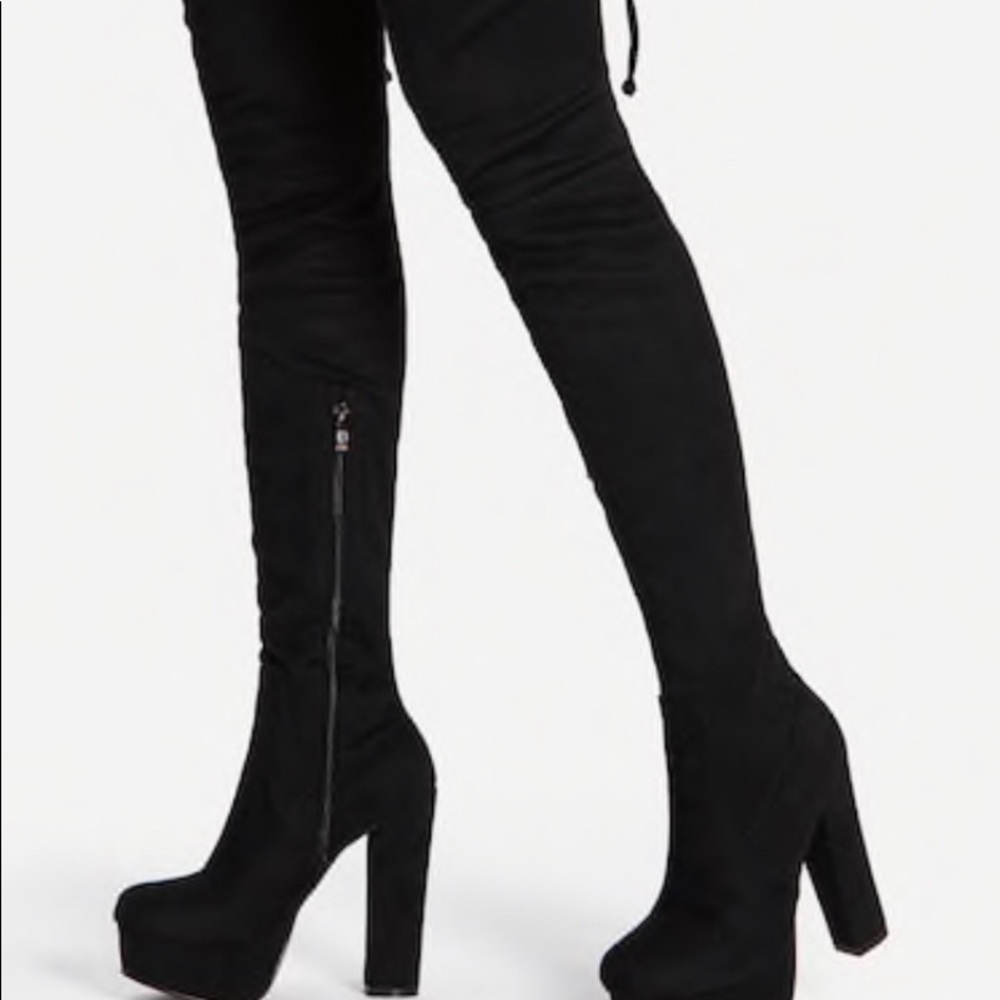 Black lace up platform boots